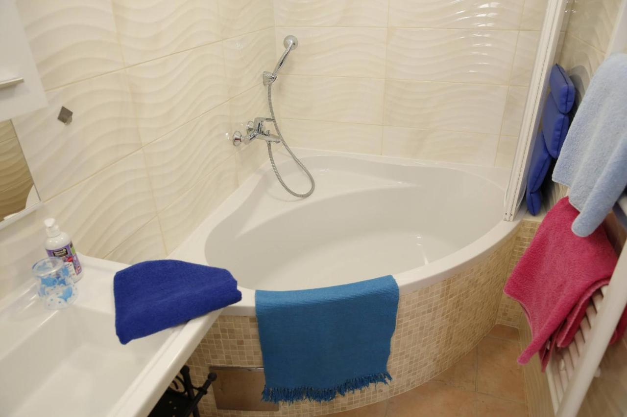 Holiday Home Yan With Bay View Водице Экстерьер фото